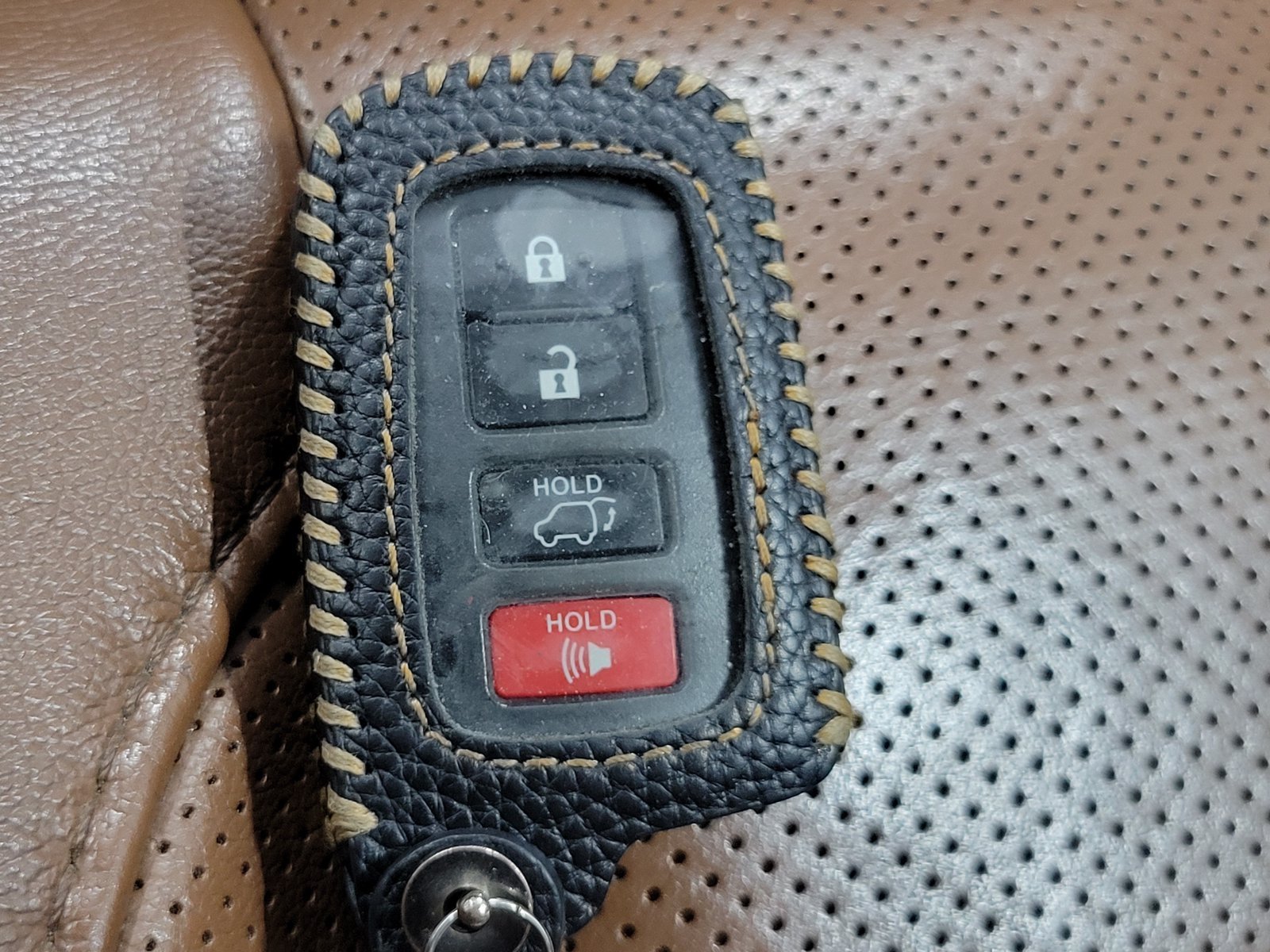 Used 2018 White Toyota Limited Platinum image 22