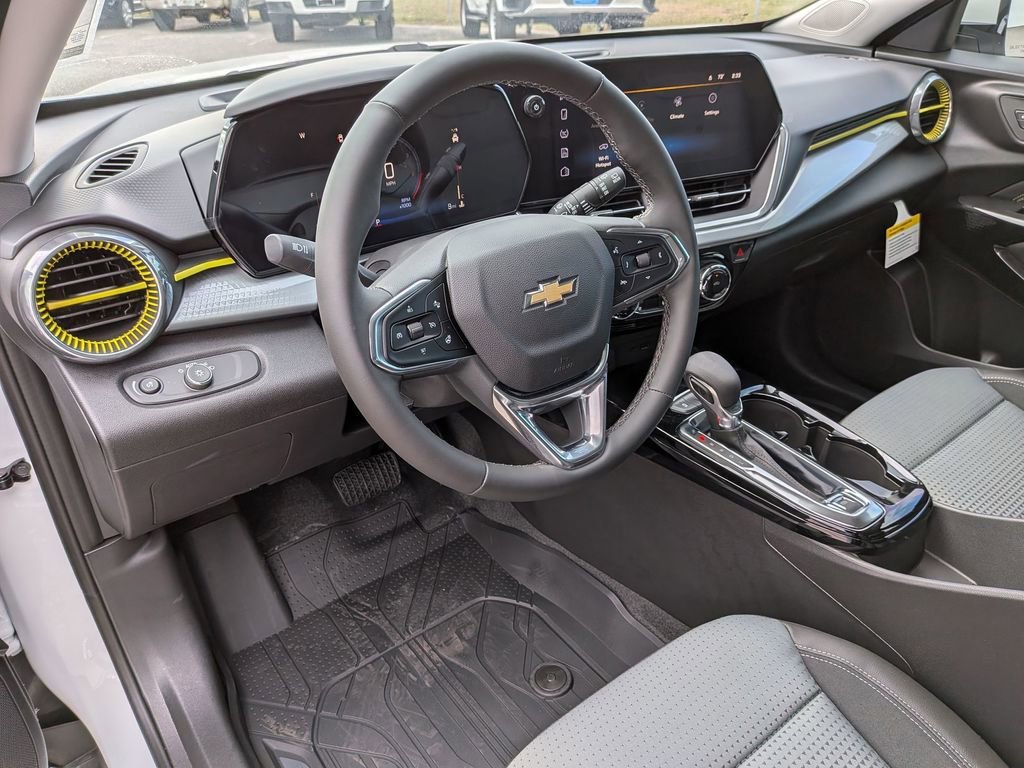 2026 Chevrolet Trax LT - Photo 31