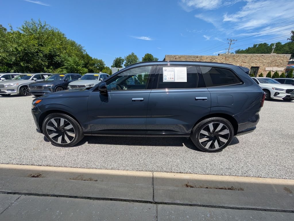 Certified Used 2025 Blue Volvo Twin Motor Performance Ultra image 28