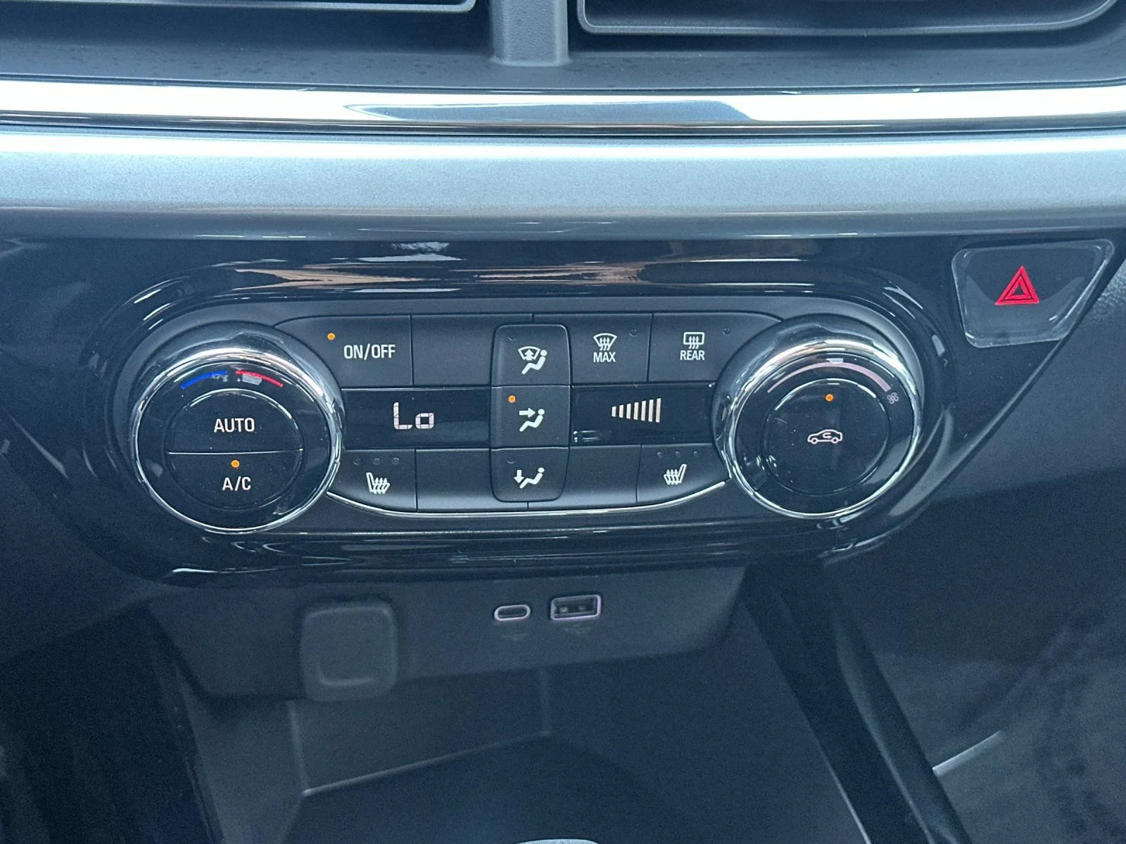 2026 Chevrolet Trax LT - Photo 20