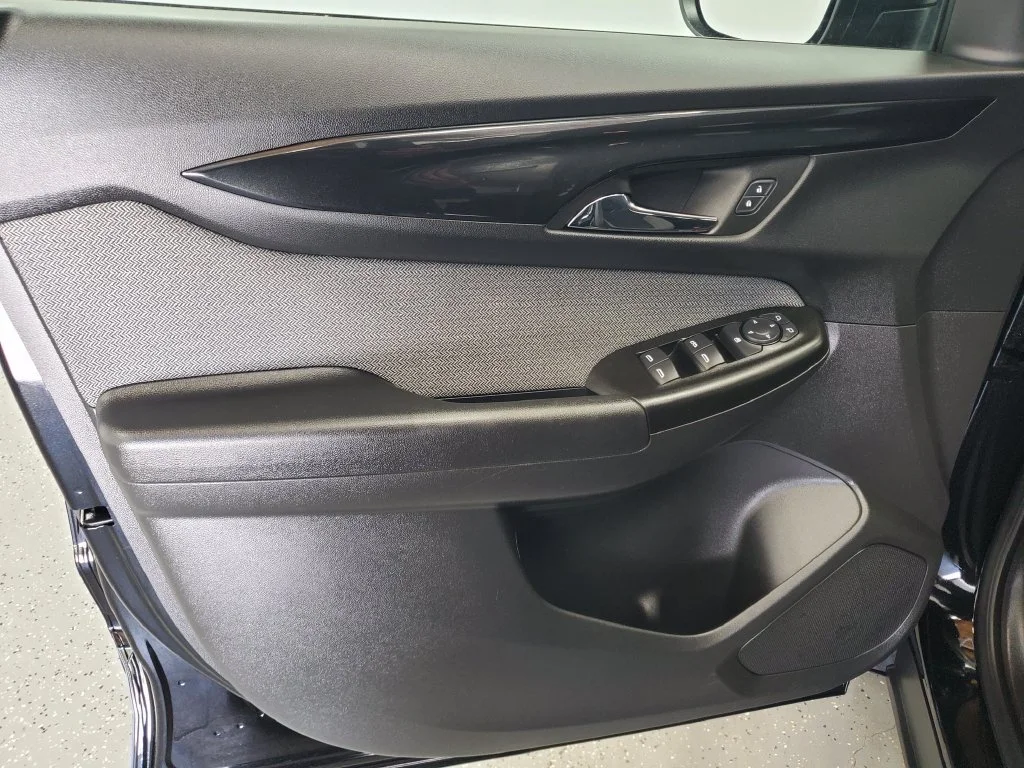 Used 2024 Mosaic Black Metallic Chevrolet LT image 19