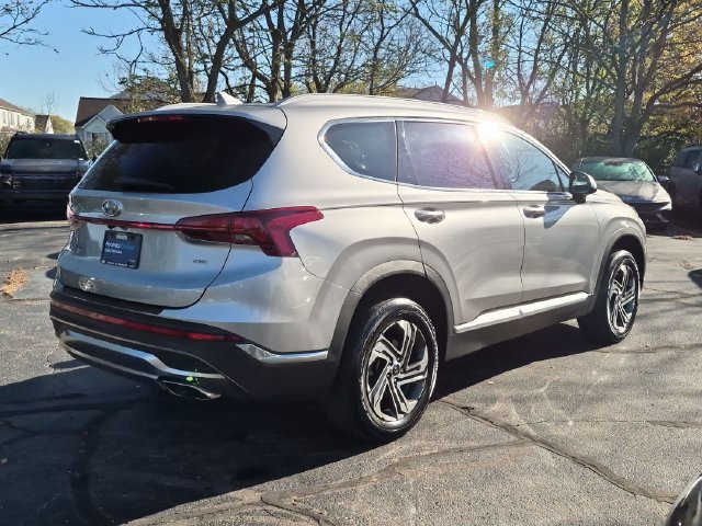 Certified Used 2022 Silver Hyundai SEL image 7