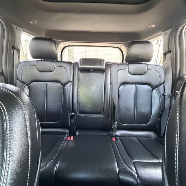 Used 2024 Gray Jeep 4xe image 38