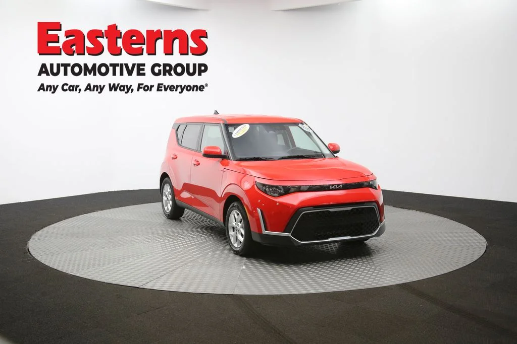 Used 2024 Red Kia LX image 46