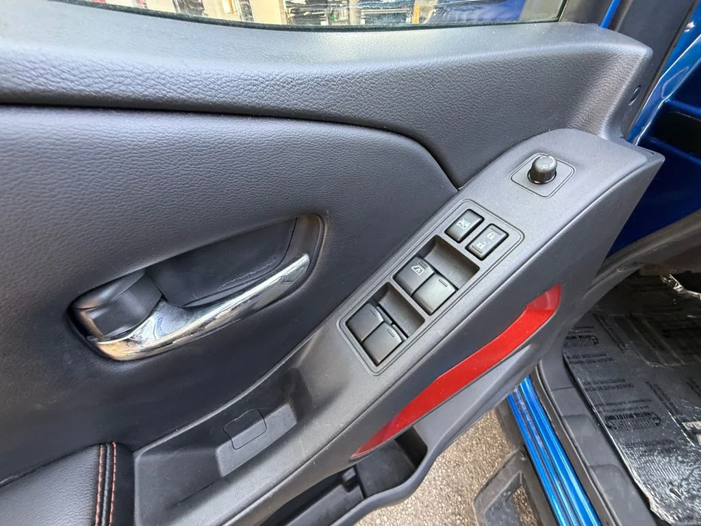 Used 2025 Blue Nissan PRO-4X image 11