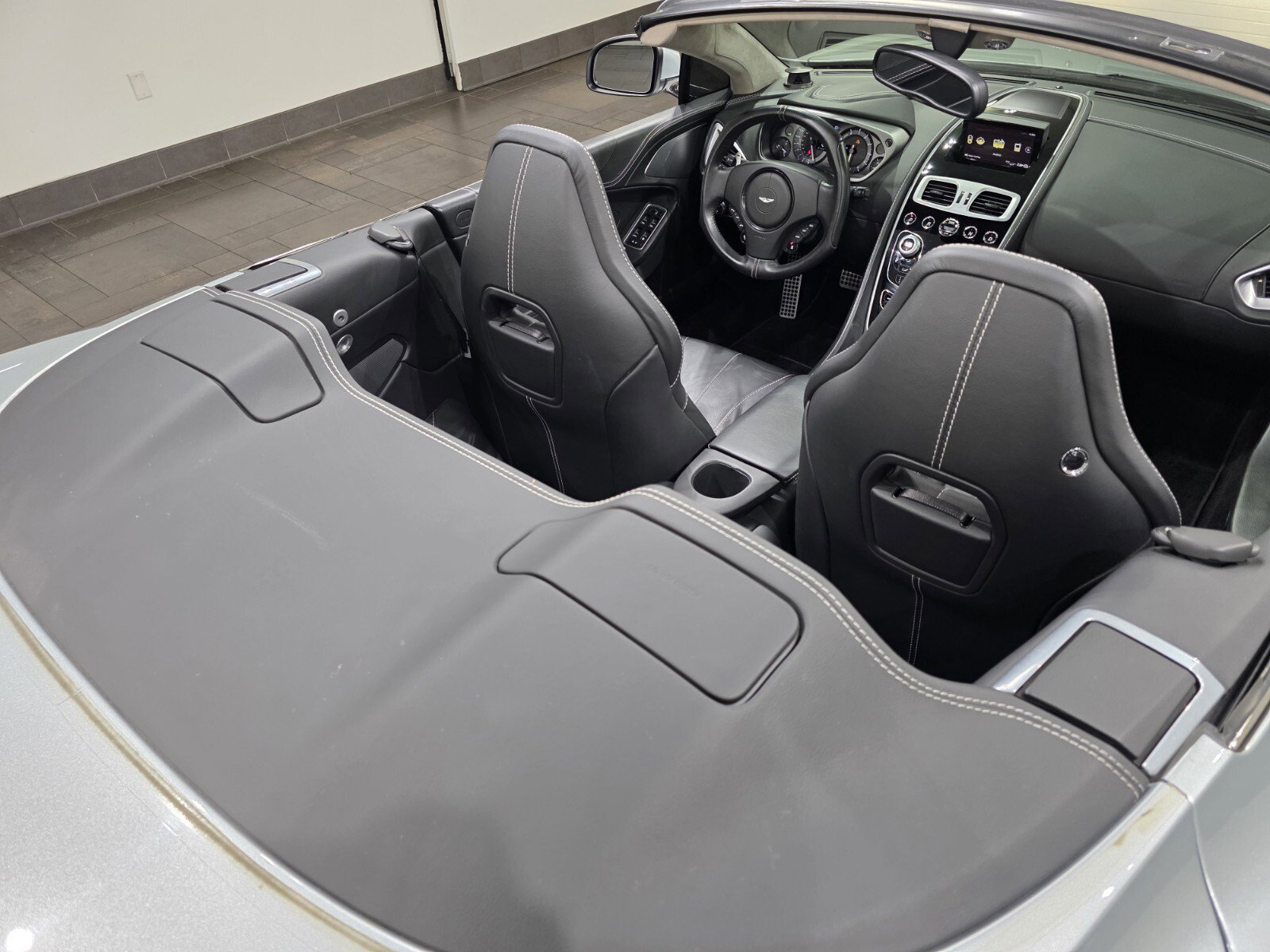 Used 2017 Q Titanium Silver Aston Martin Volante image 24