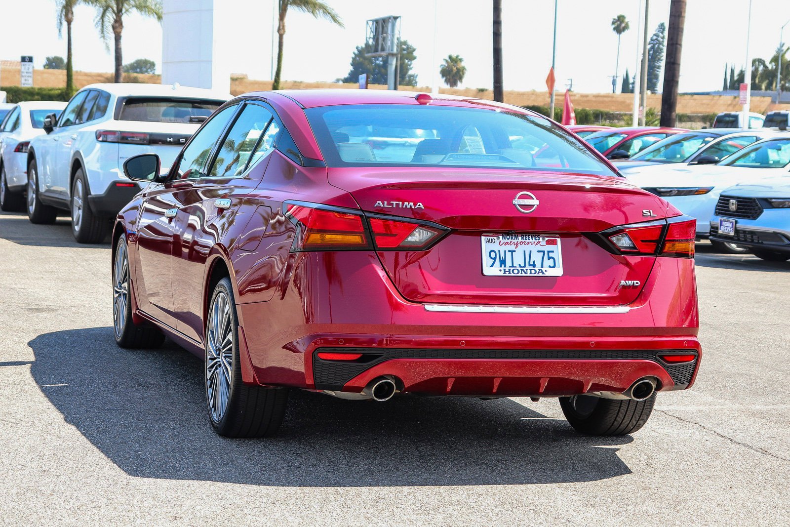 Used 2023 Scarlet Ember Tintcoat Nissan 2.5 SL image 13