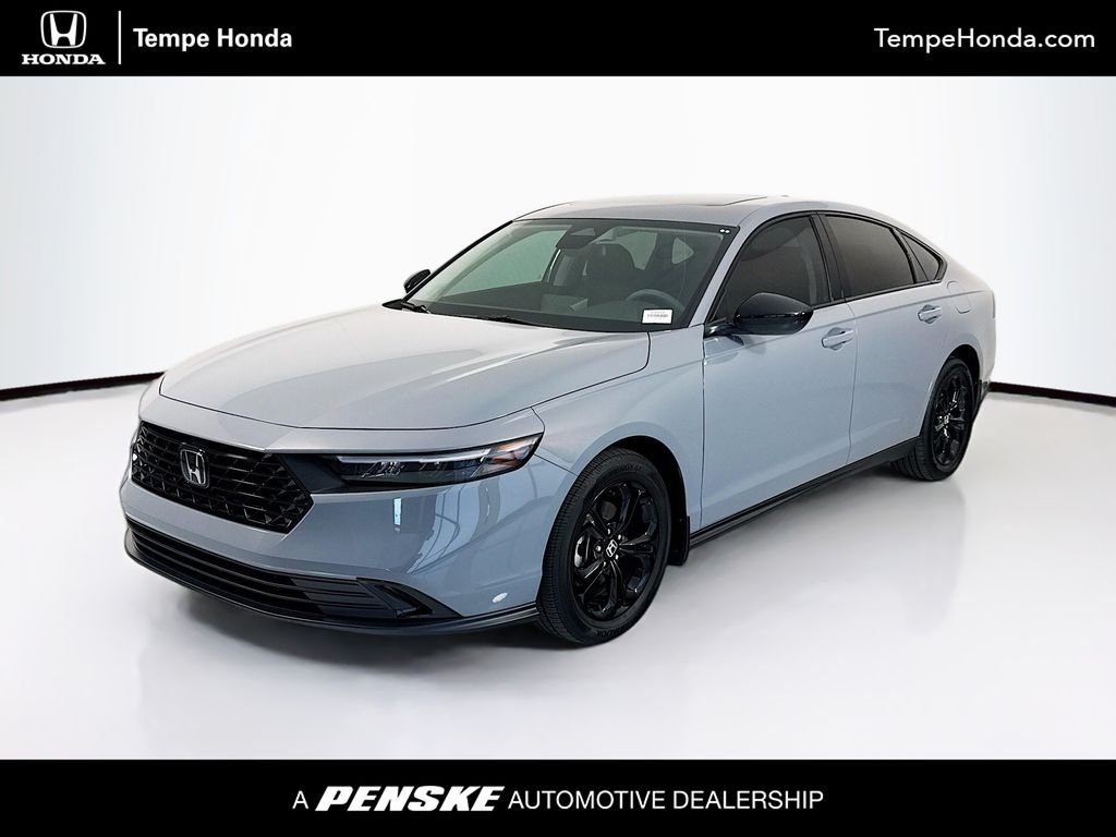 Certified Used 2025 Urban Gray Pearl Honda SE image 1