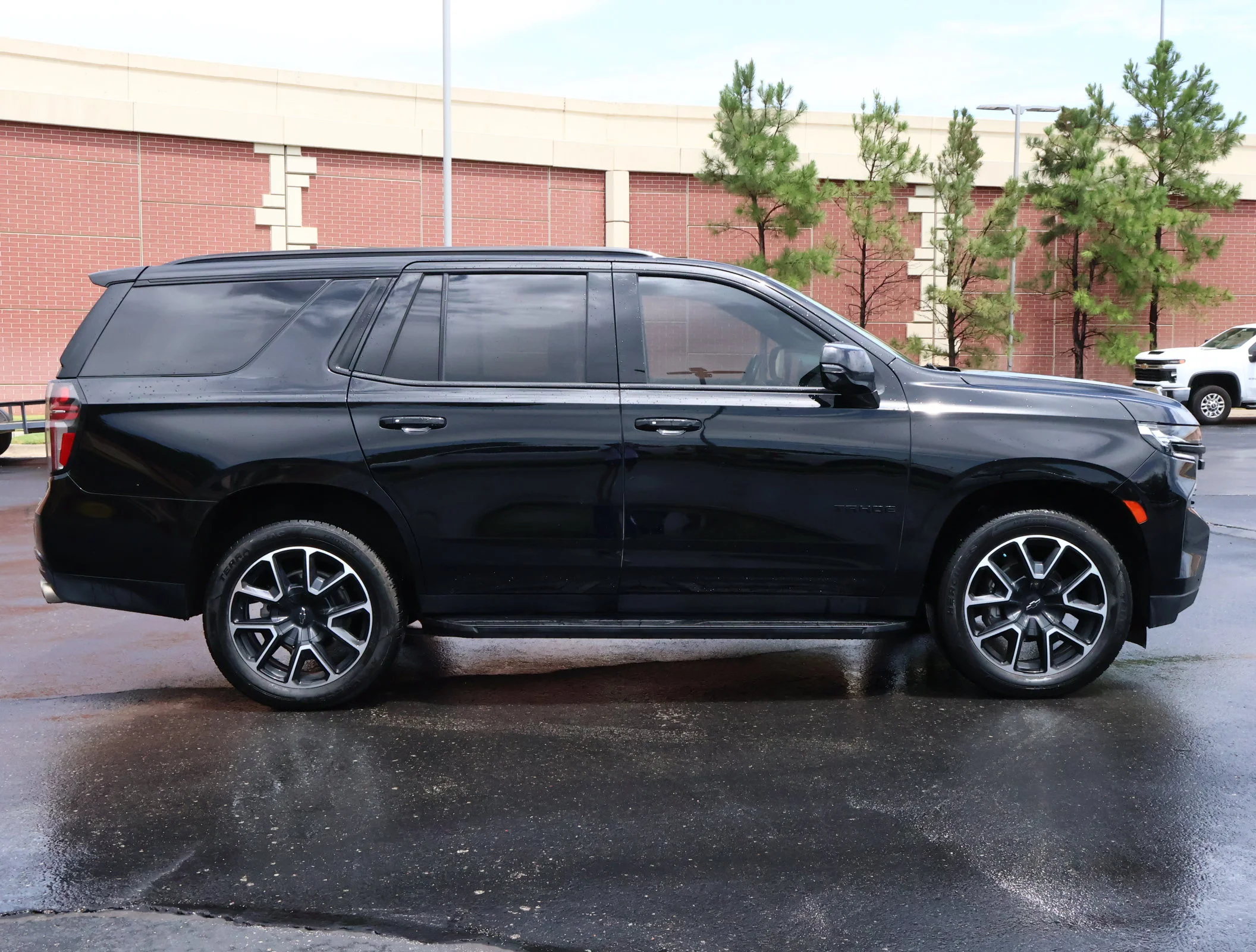 Used 2023 Black Chevrolet RST image 37