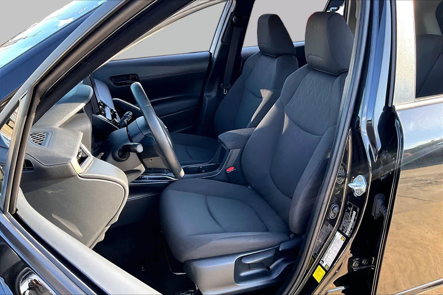 Pre-Owned 2023 Toyota Corolla Cross LE