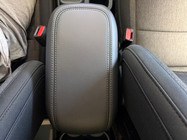 New 2026 Azure Gray Metallic Tri-Coat Ford XLT image 39