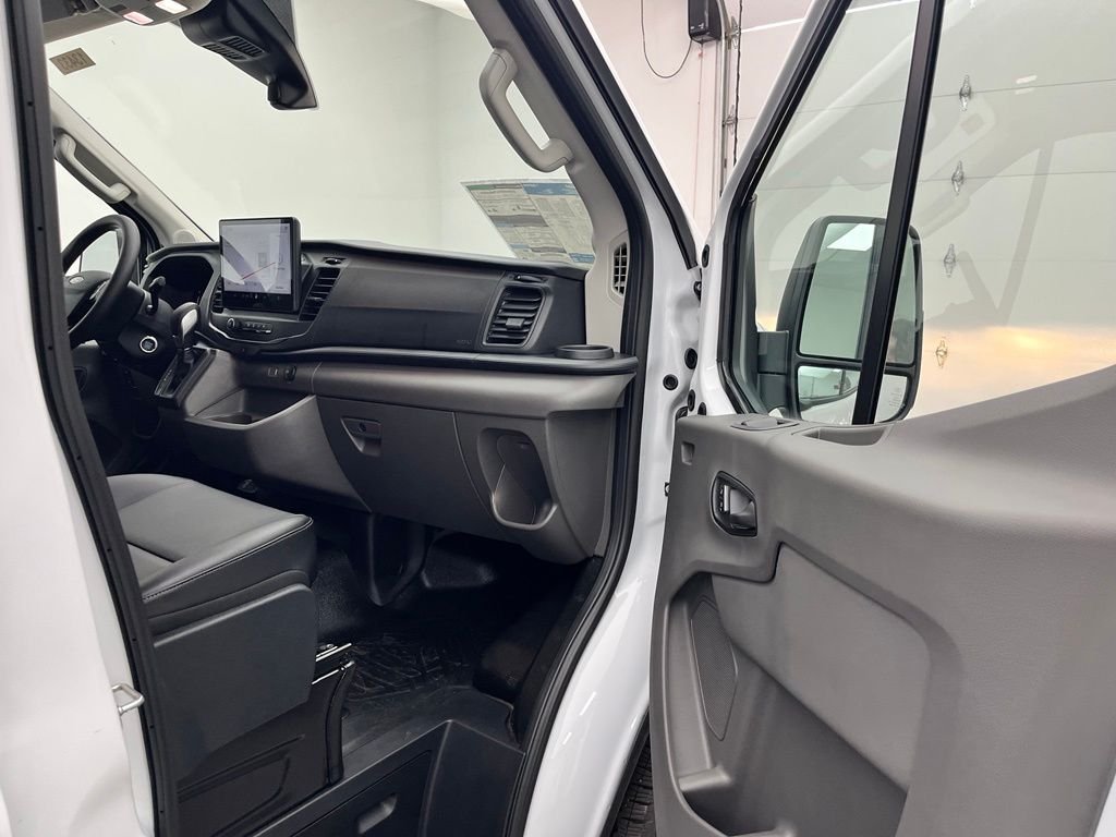 New 2026 White Ford Base image 29