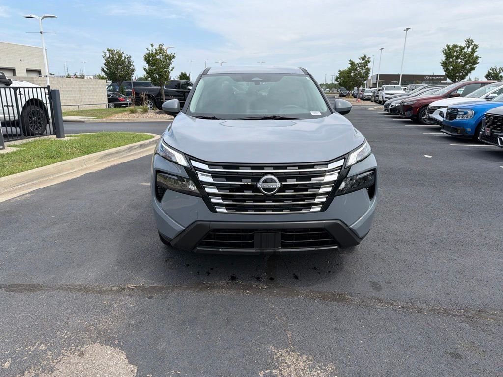 Used 2026 Nissan Rogue SV with VIN 5N1BT3BB8TC697853 for sale in Kansas City