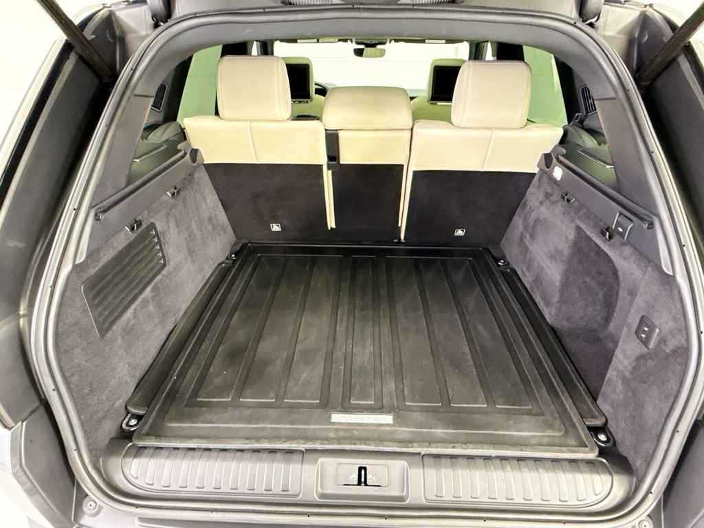 Used 2018 Carpathian Gray Premium Metallic Land Rover Supercharged image 26