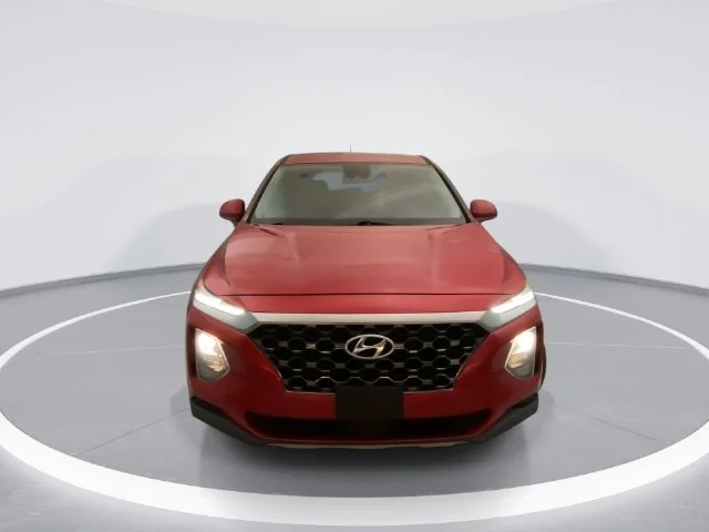 Used 2020 Red Hyundai SE image 9