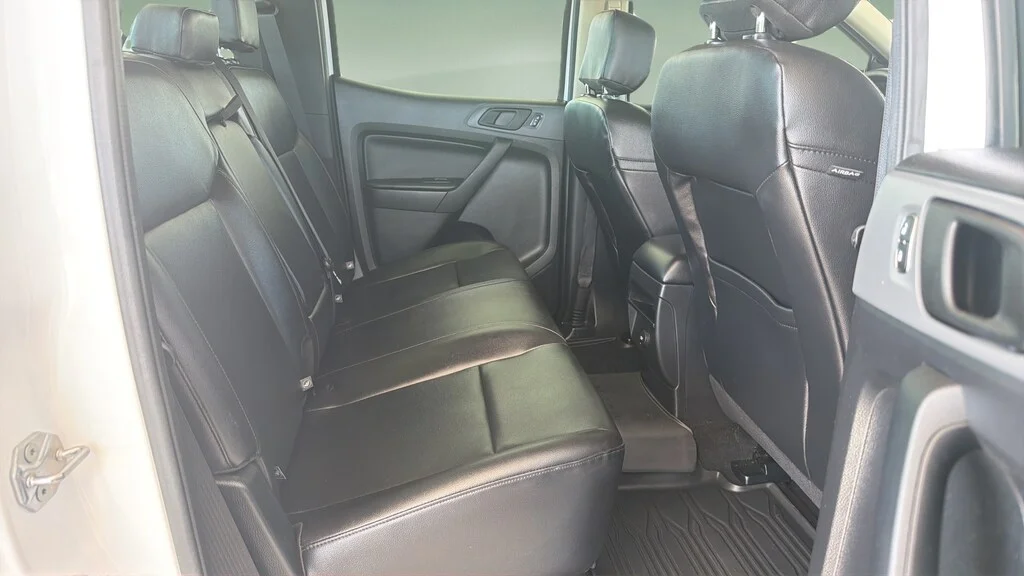 Used 2020 Oxford White Ford XL image 13