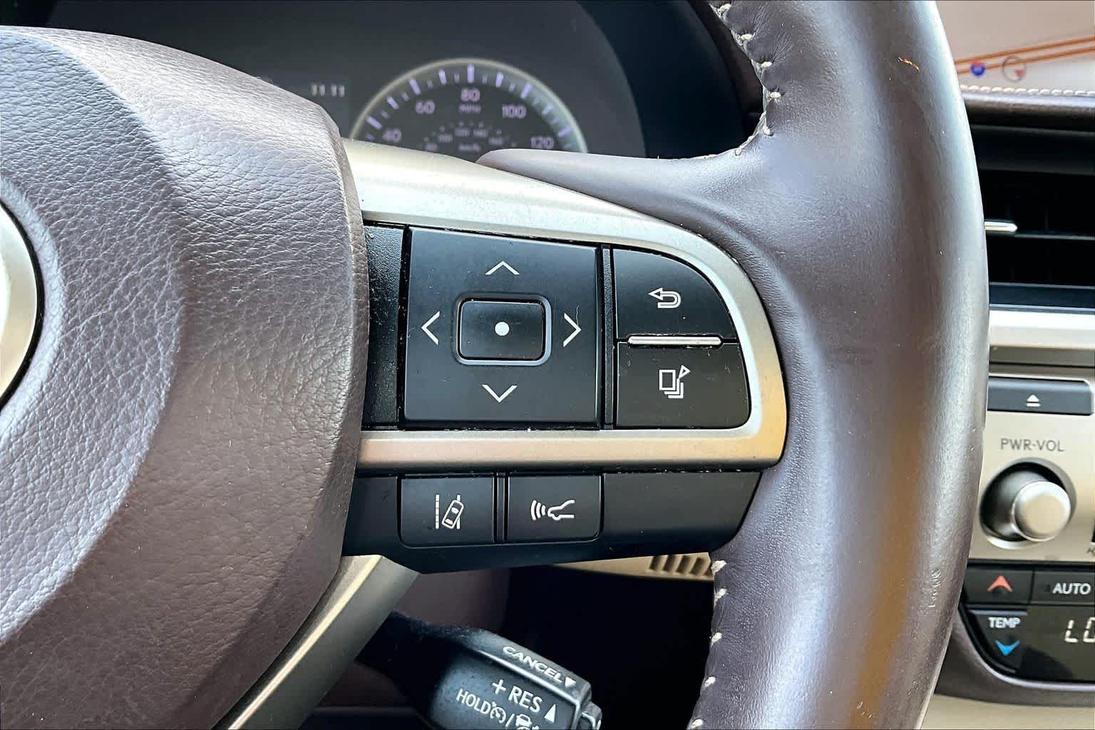 Used 2016 Autumn Shimmer Lexus  image 25