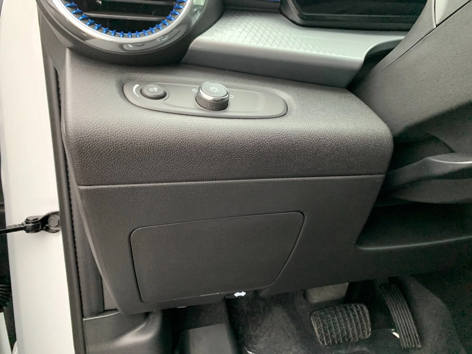 2026 Chevrolet Trax LT - Photo 29