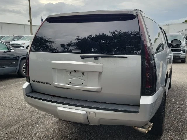 2012 GMC Yukon XL SLE - Photo 8