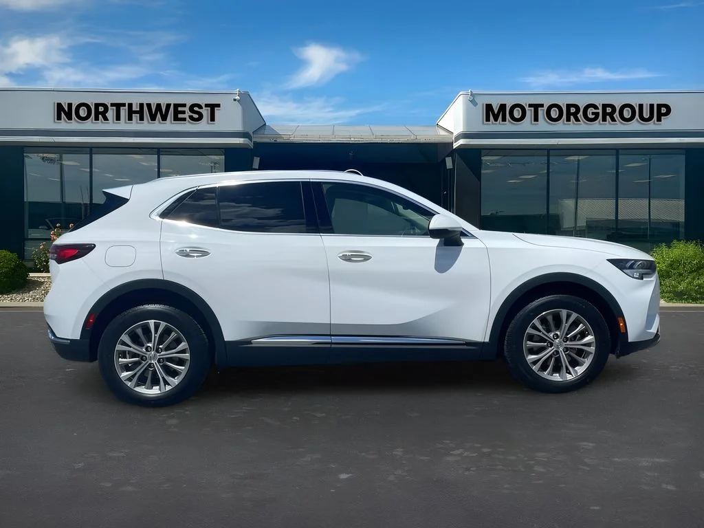 Used 2023 Summit White Buick Preferred image 8