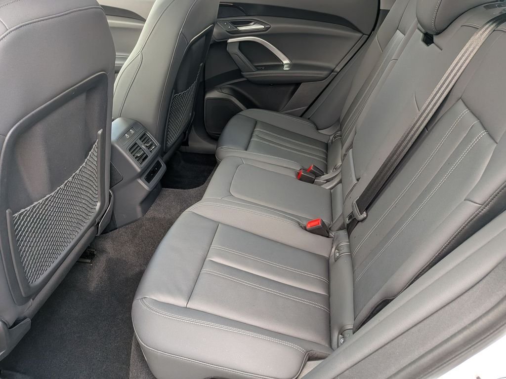 Used 2025 White Audi 2.0T Premium image 29