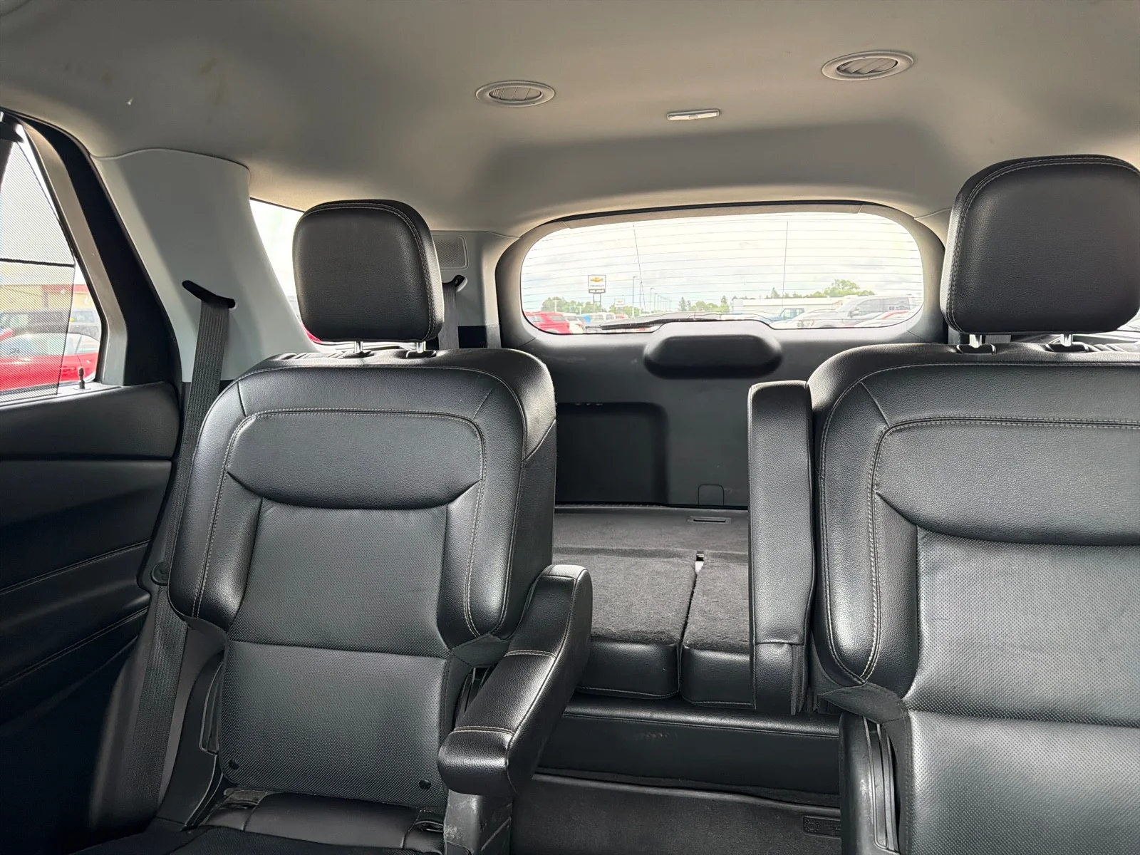 Used 2022 Agate Black Metallic Ford Limited image 23