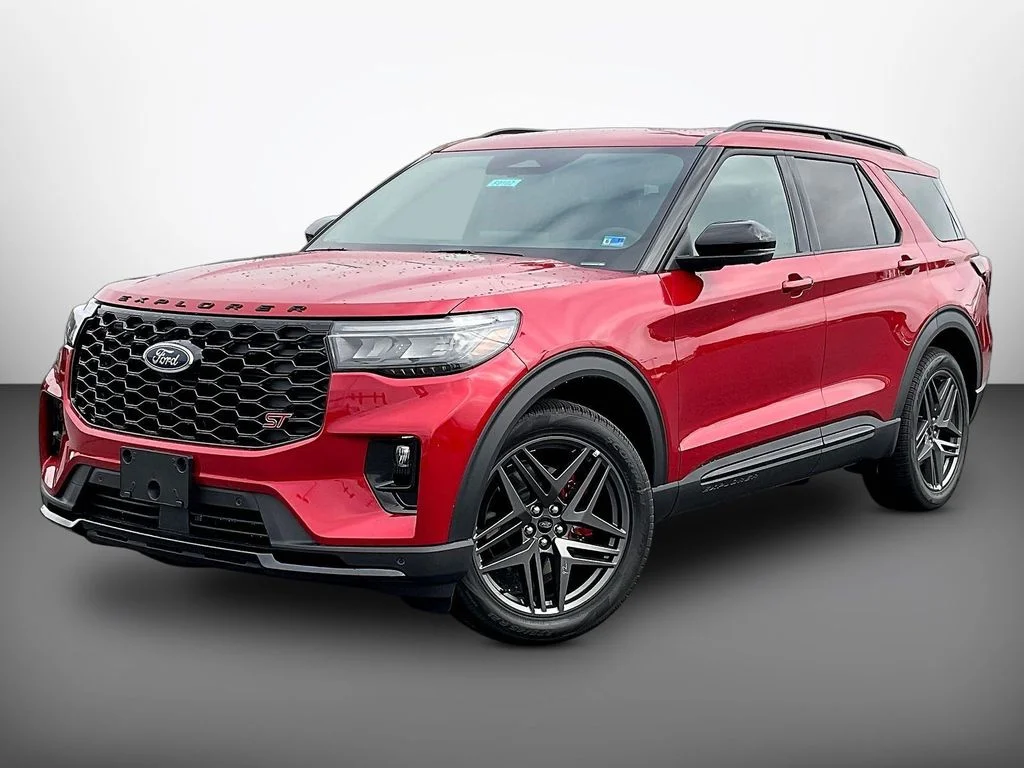 New 2026 Rapid Red Metallic Tinted Clearcoat Ford ST image 2