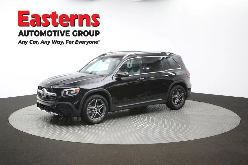 Used 2022 Black Mercedes-Benz GLB 250 image 56