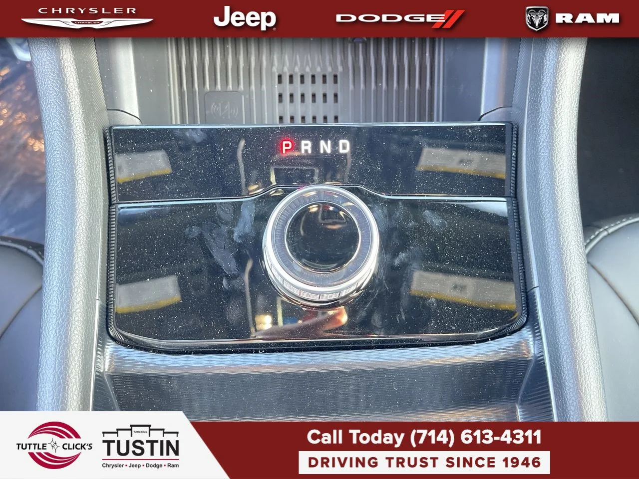 New 2027 High-Gloss Black Paint Jeep Limited image 25