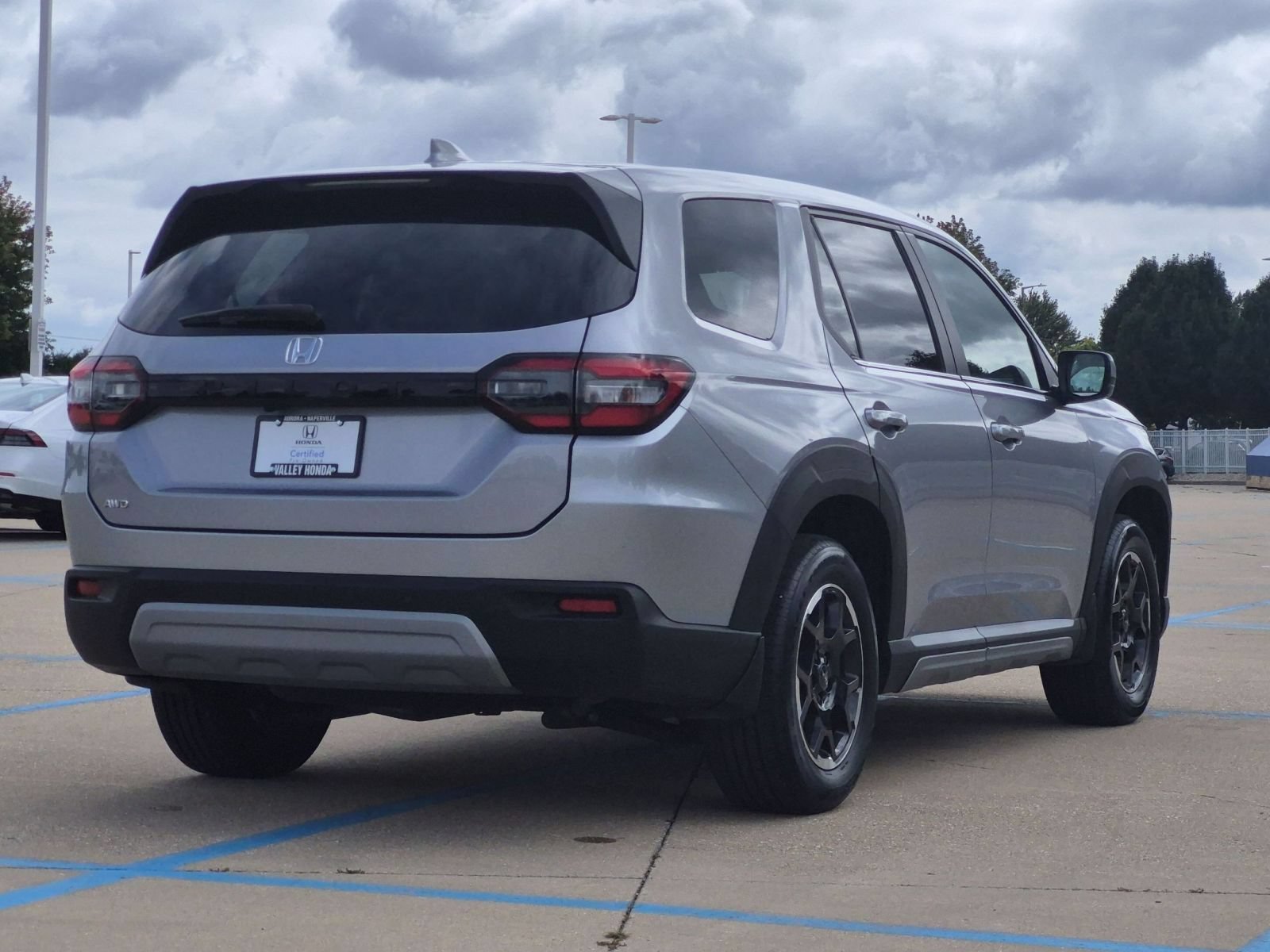 2025 Honda Pilot EX-L+ - Photo 6