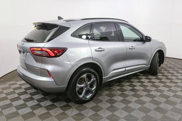 Used 2023 Silver Ford ST-Line Select image 12