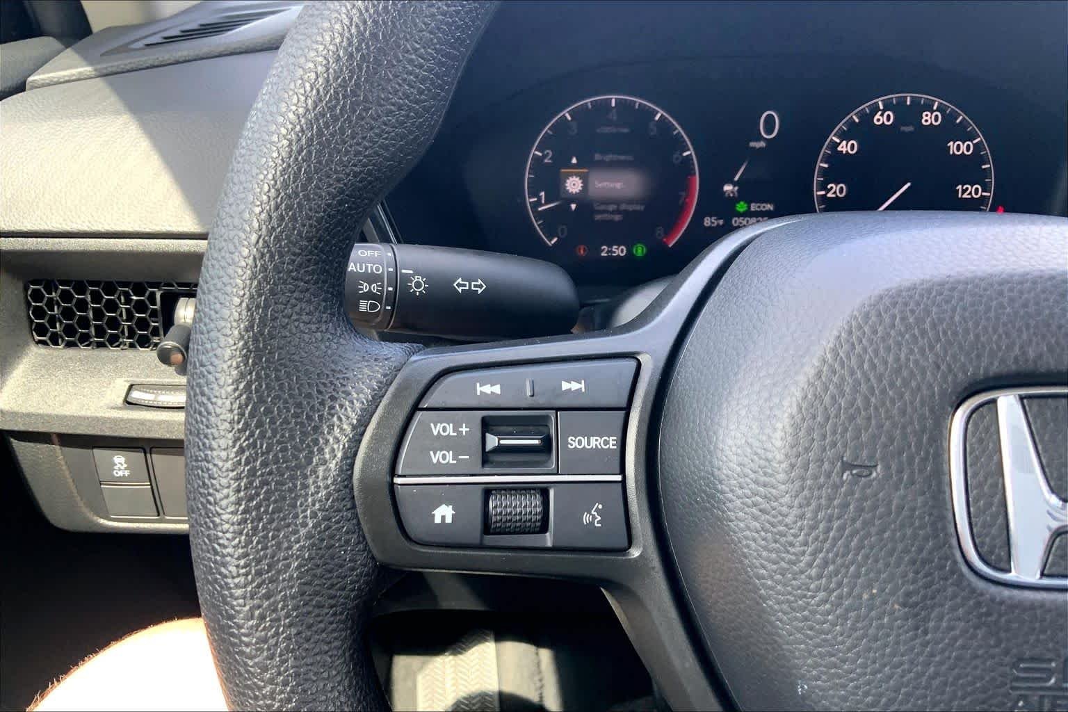 Used 2025 Canyon River Blue Metallic Honda EX image 23