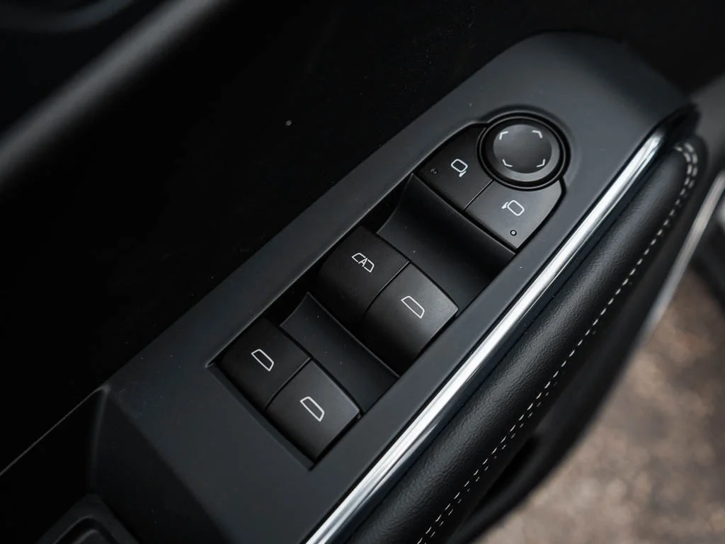 2026 GMC Acadia Elevation - Photo 18