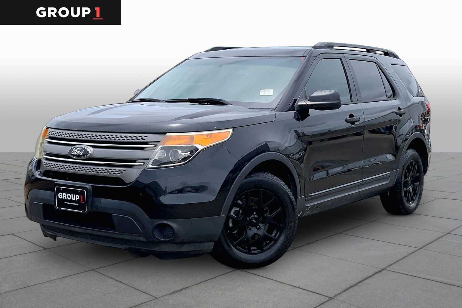 2014 Ford Explorer Base's photo