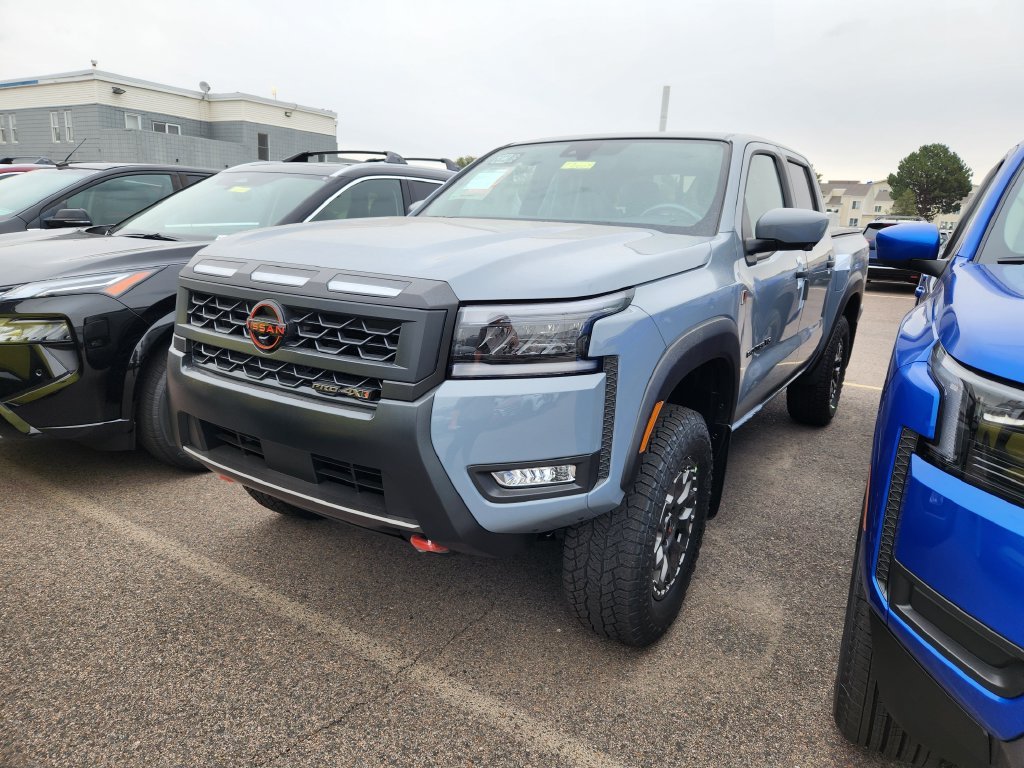 New 2027 Boulder Gray Pearl Nissan PRO-4X image 3