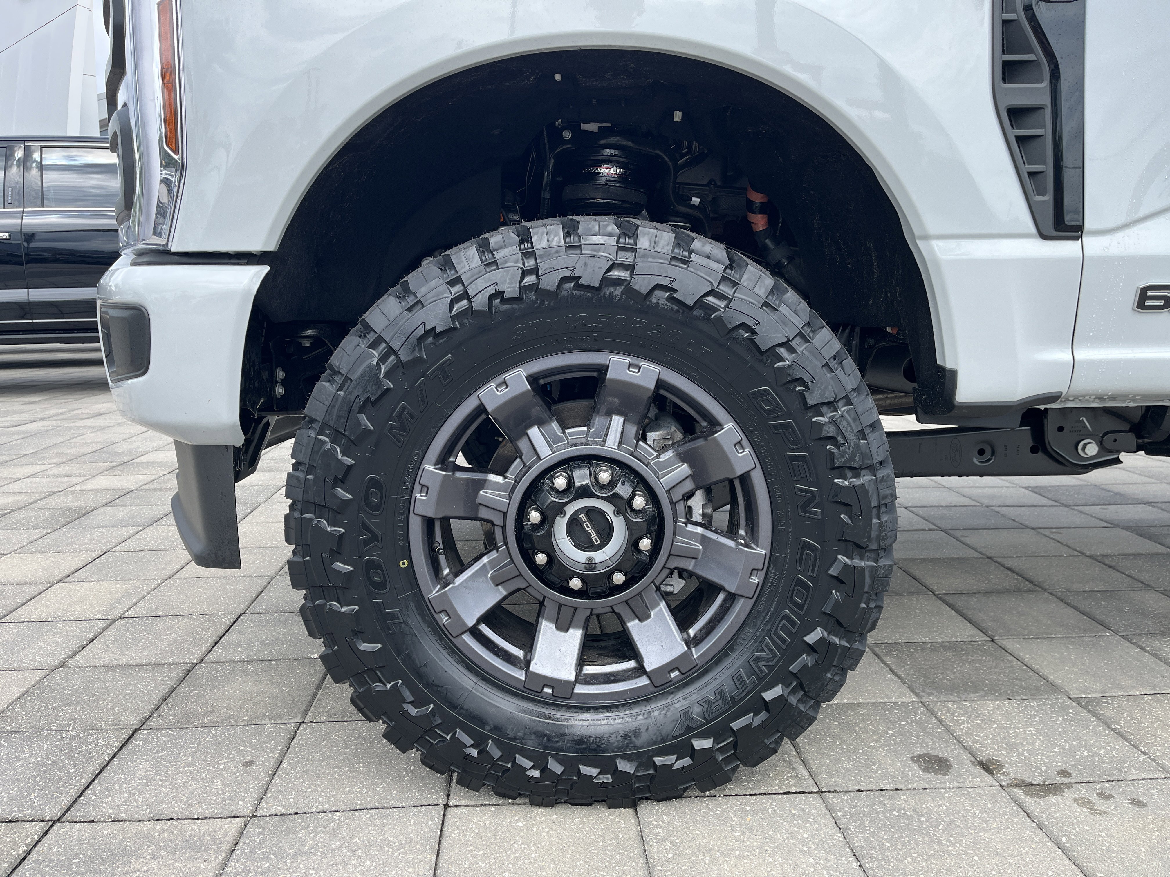 New 2026 Avalanche Ford XL image 10