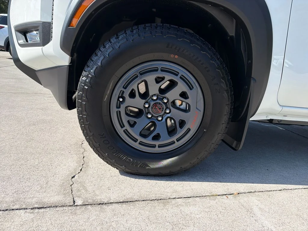 New 2026 Glacier White Nissan Crew Cab PRO-X® image 11