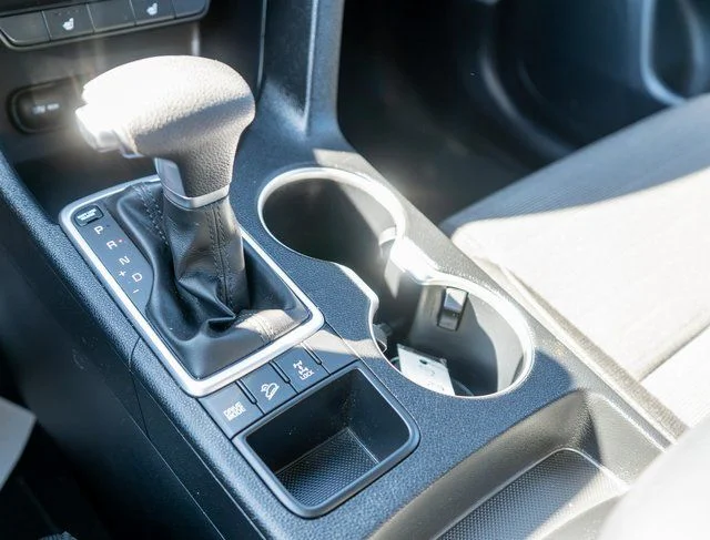 Used 2022 Gray Kia LX image 32