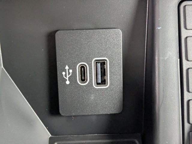2025 Ford F-150 Lariat - Photo 22