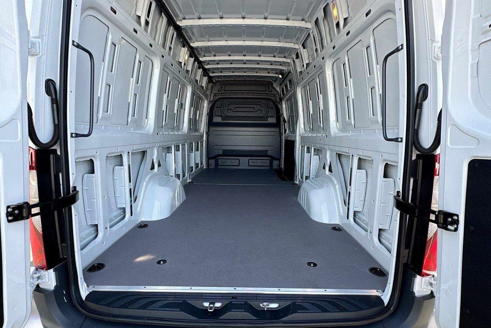 New 2026 Arctic White Mercedes-Benz  image 21