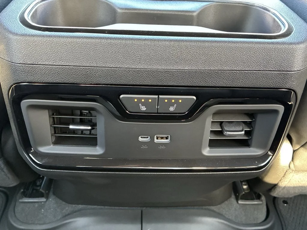 Used 2024 Summit White GMC AT4 image 21
