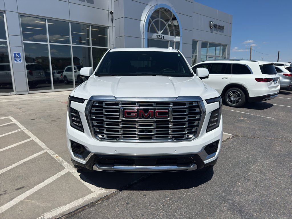 Used 2025 White GMC Denali image 8