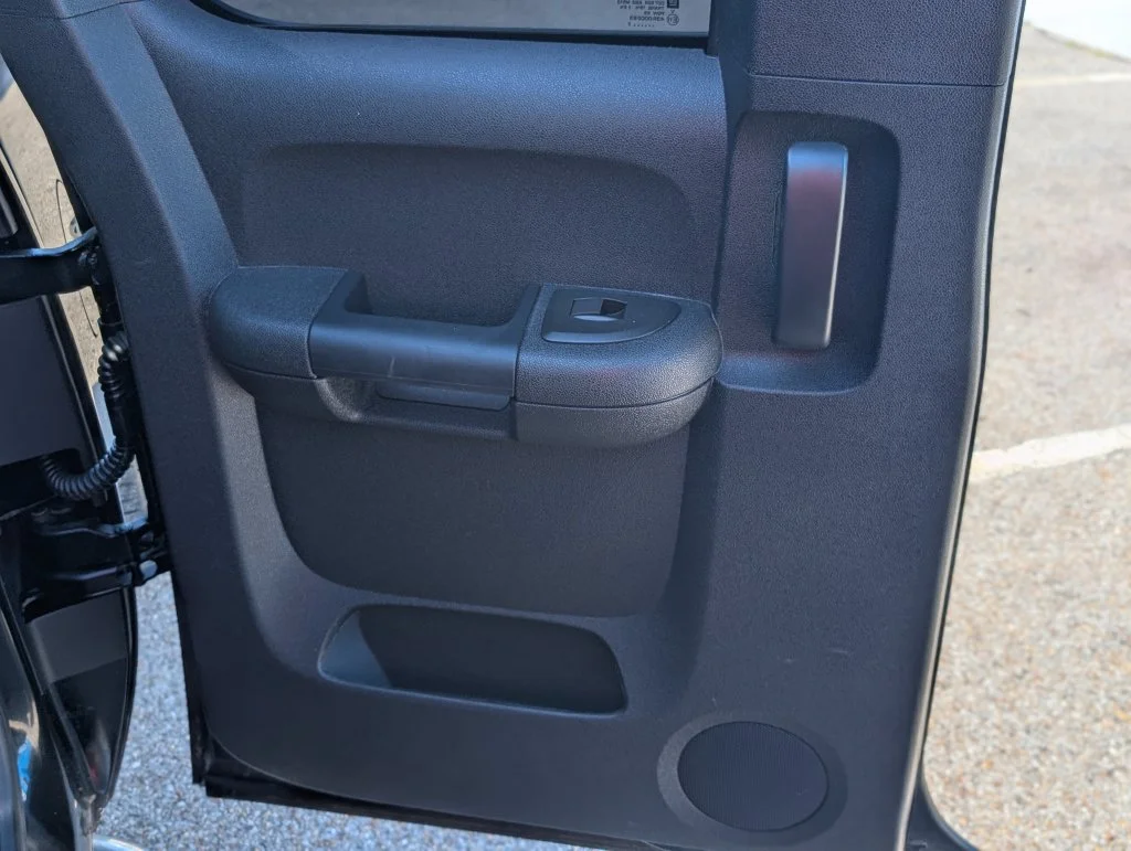 Used 2013 Black Chevrolet LS image 24
