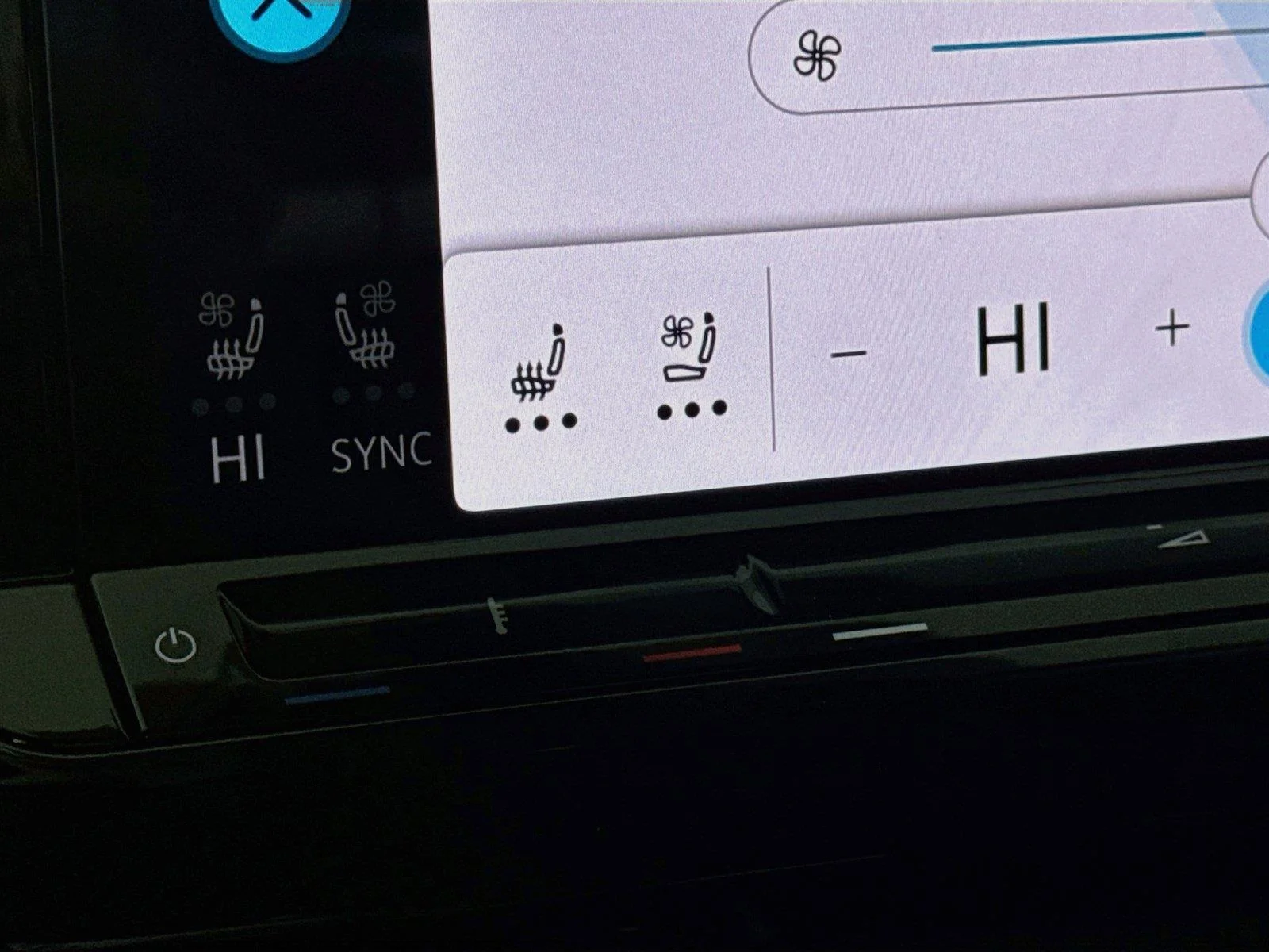 New 2026 Deep Black Pearl Volkswagen 2.0T SE w/Technology image 19