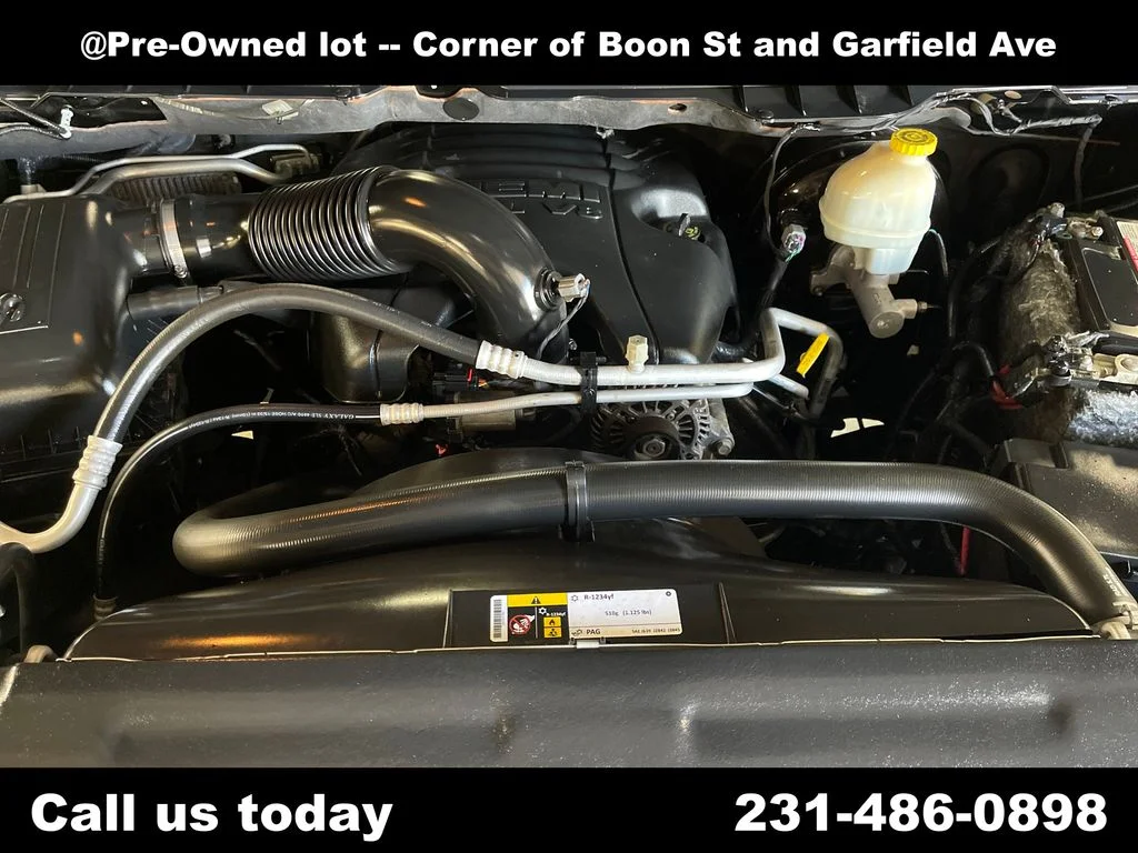 Used 2015 Black Ram Big Horn image 10