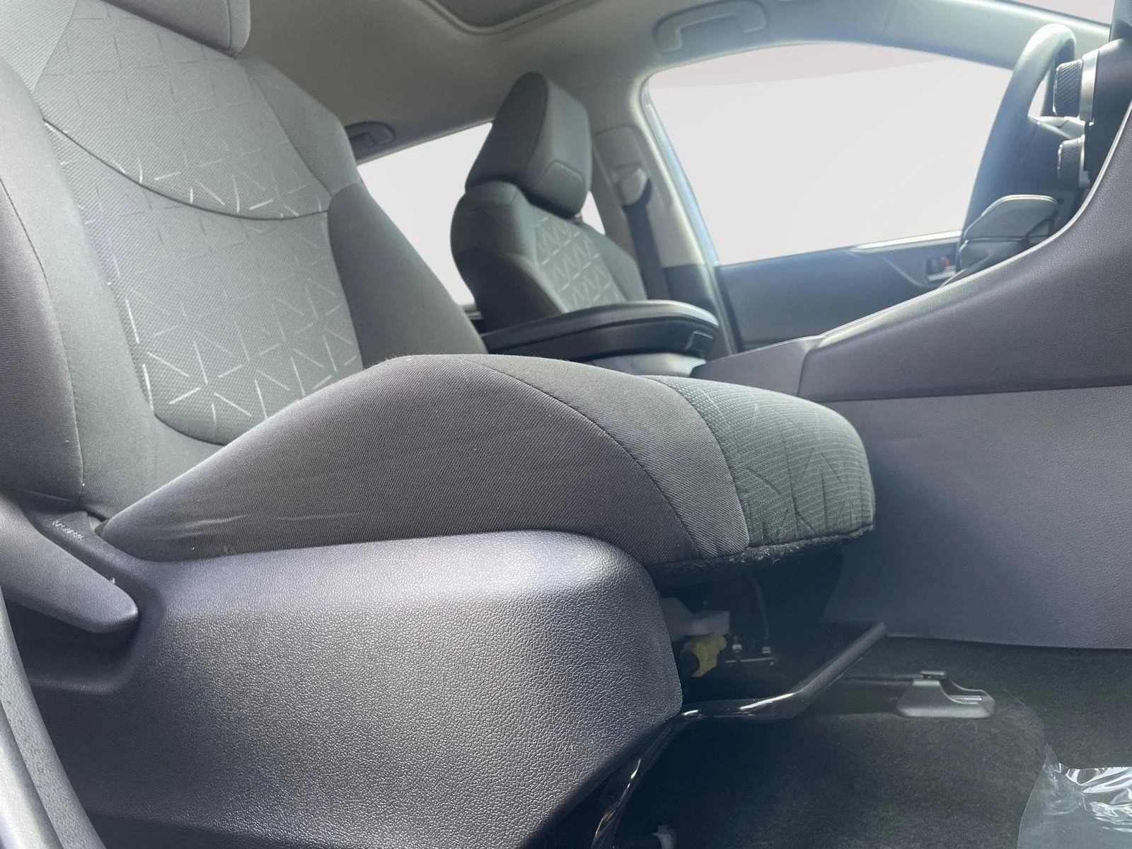 Used 2024 Magnetic Gray Metallic Toyota XLE image 4