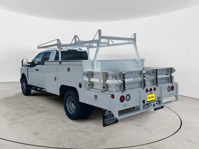 2025 Ford F-350 Super Duty Chassis Cab XL - Photo 7
