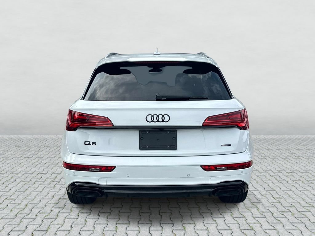 Used 2024 Glacier White Metallic Audi  image 6