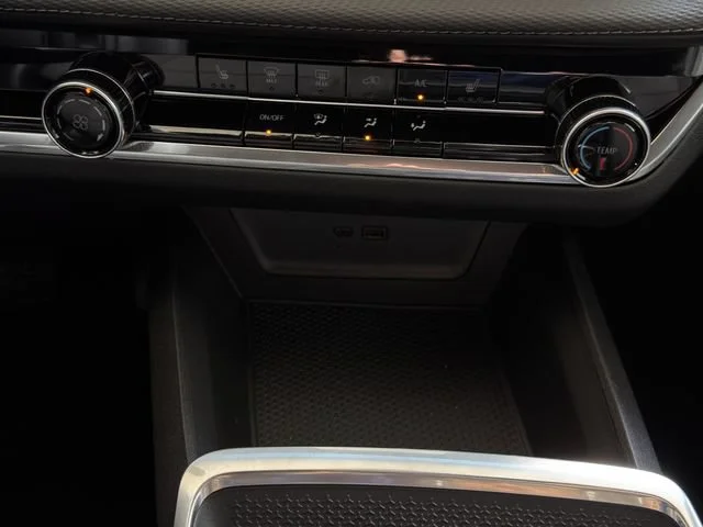 New 2026 Summit White Chevrolet LT image 15