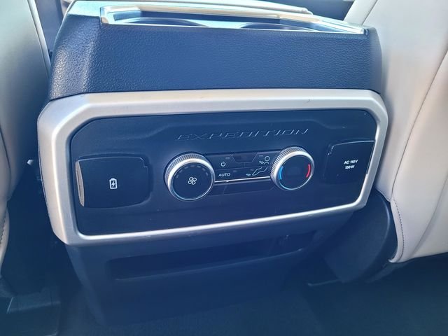 Used 2023 Blue Ford XLT image 13